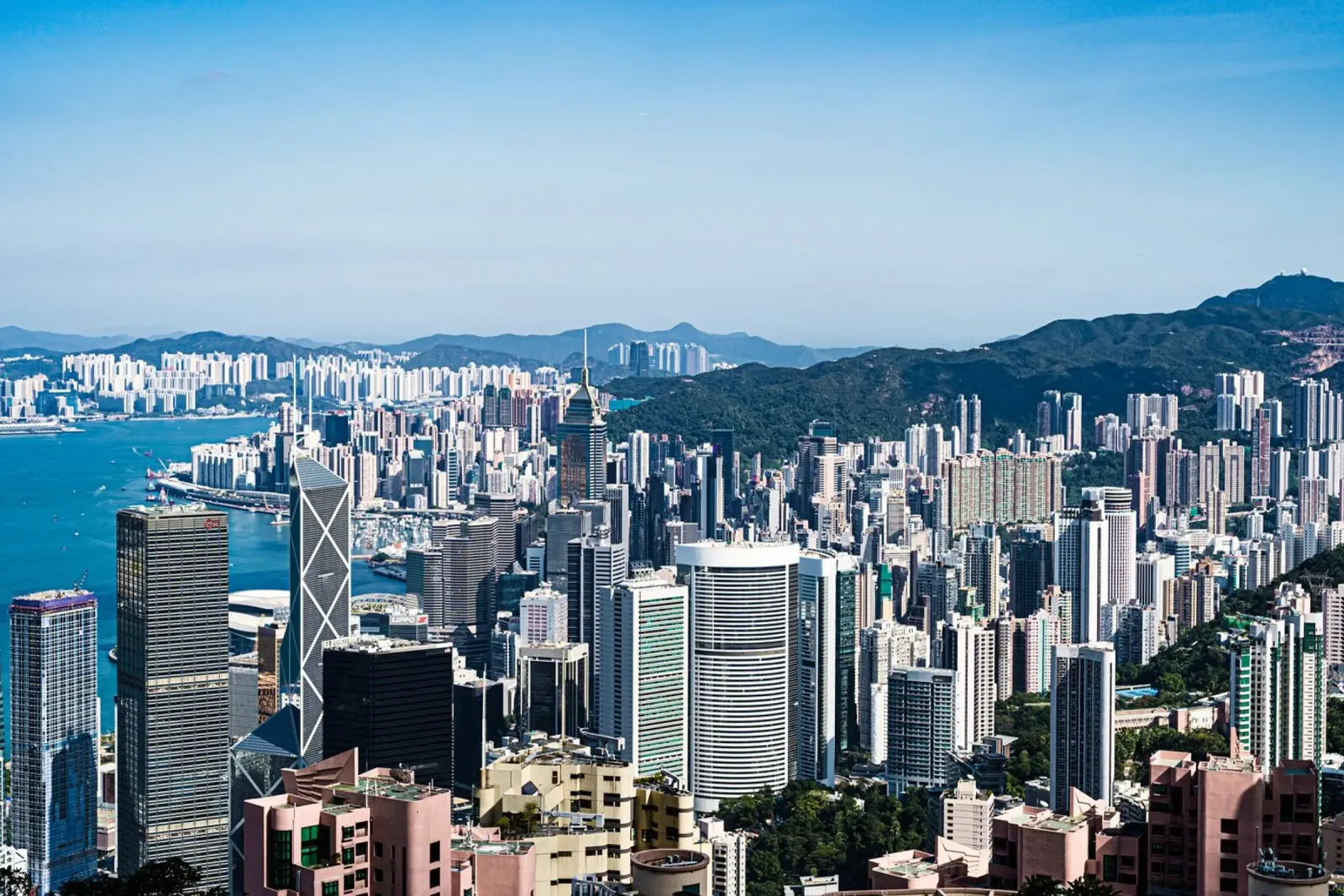 Hongkong view from the Peak pellicola backlit da Mathias Remmling Photography