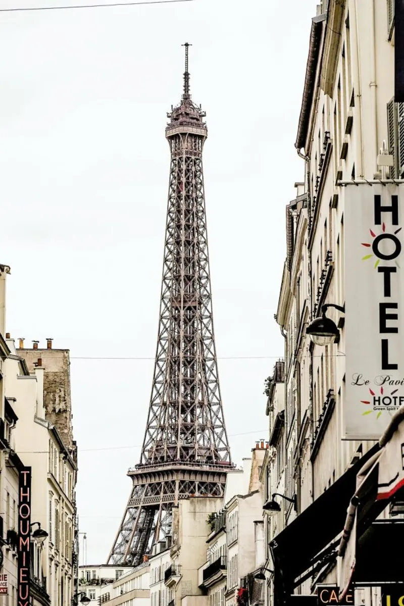Street View Paris hahnemühle by Babett Schultze