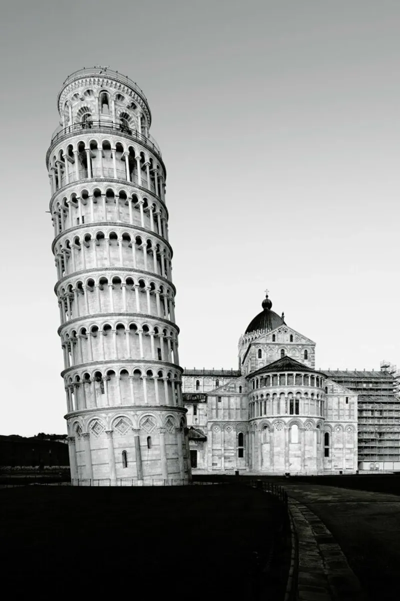Pisa - Torre Di Pisa pellicola backlit da Håggard Photography | Ronny Behnert