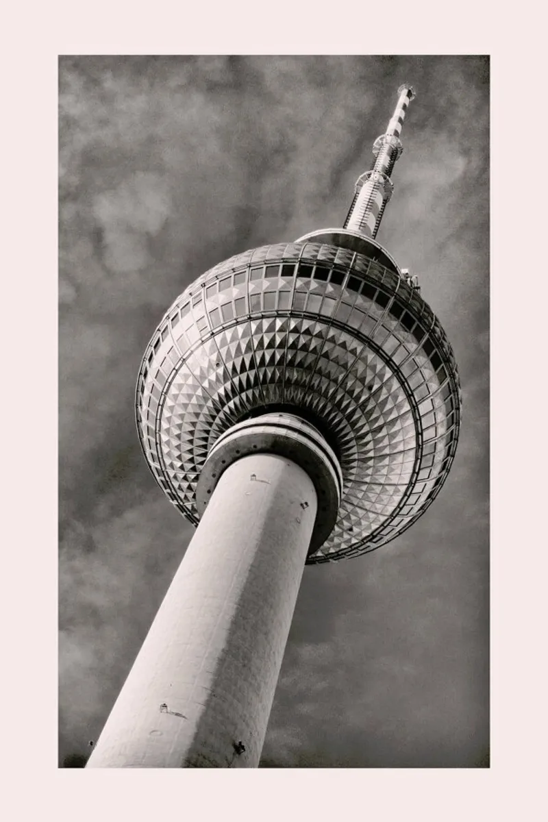 Berliner Fernsehturm pellicola backlit da METROPOLIS