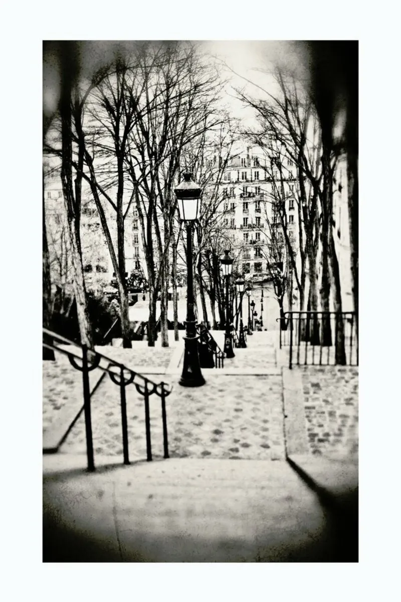 Montmartre, Paris hahnemühle by METROPOLIS