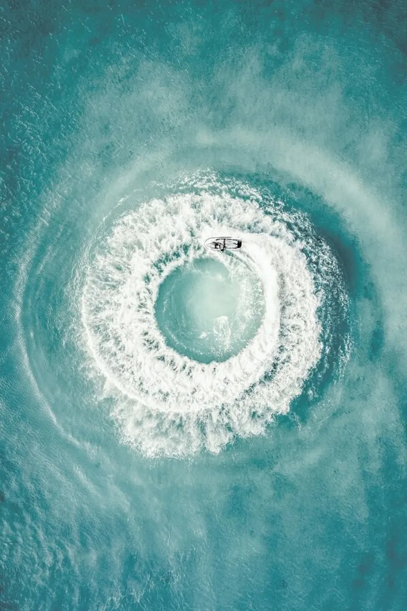Ocean Swirl pellicola backlit da METROPOLIS
