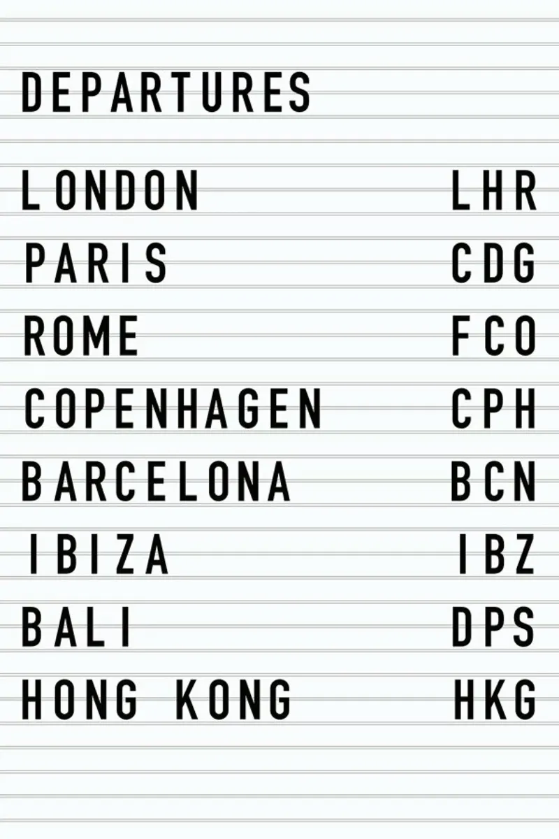 Departure London poster con telaio in legno da daylight design studio