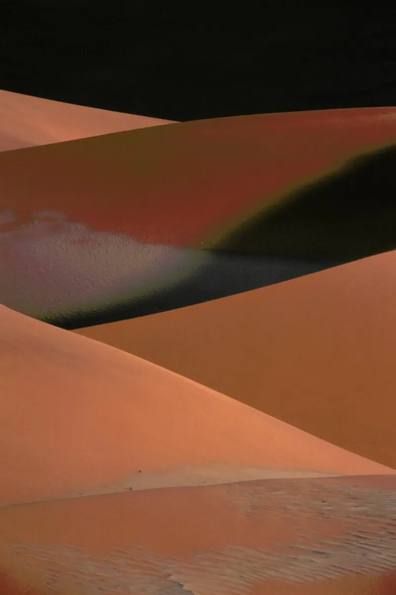 Desert Dunes poster con telaio in legno da METROPOLIS