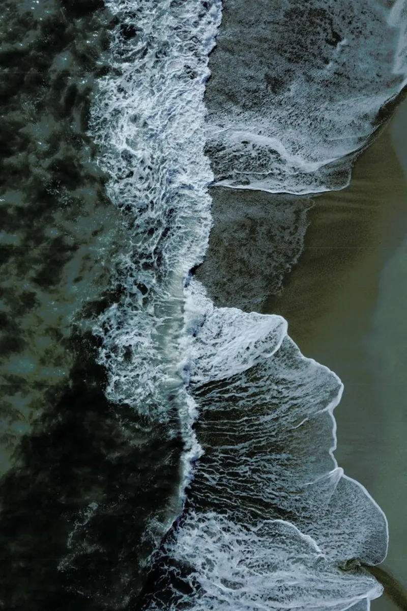 Wild Waves hahnemühle by Studio Nahili