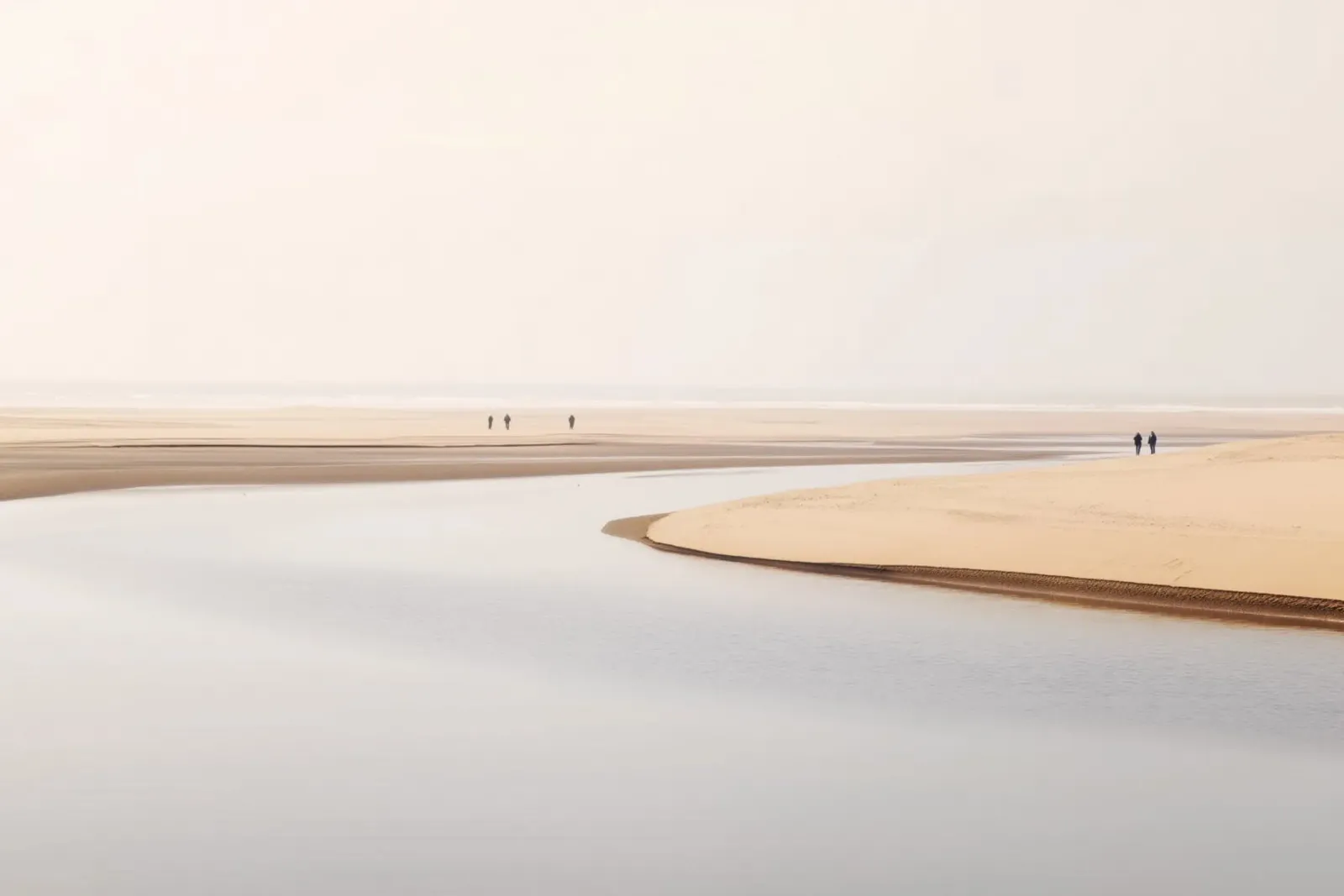 Paesaggio costiero tranquillo plexiglass da Indigo Tides Art