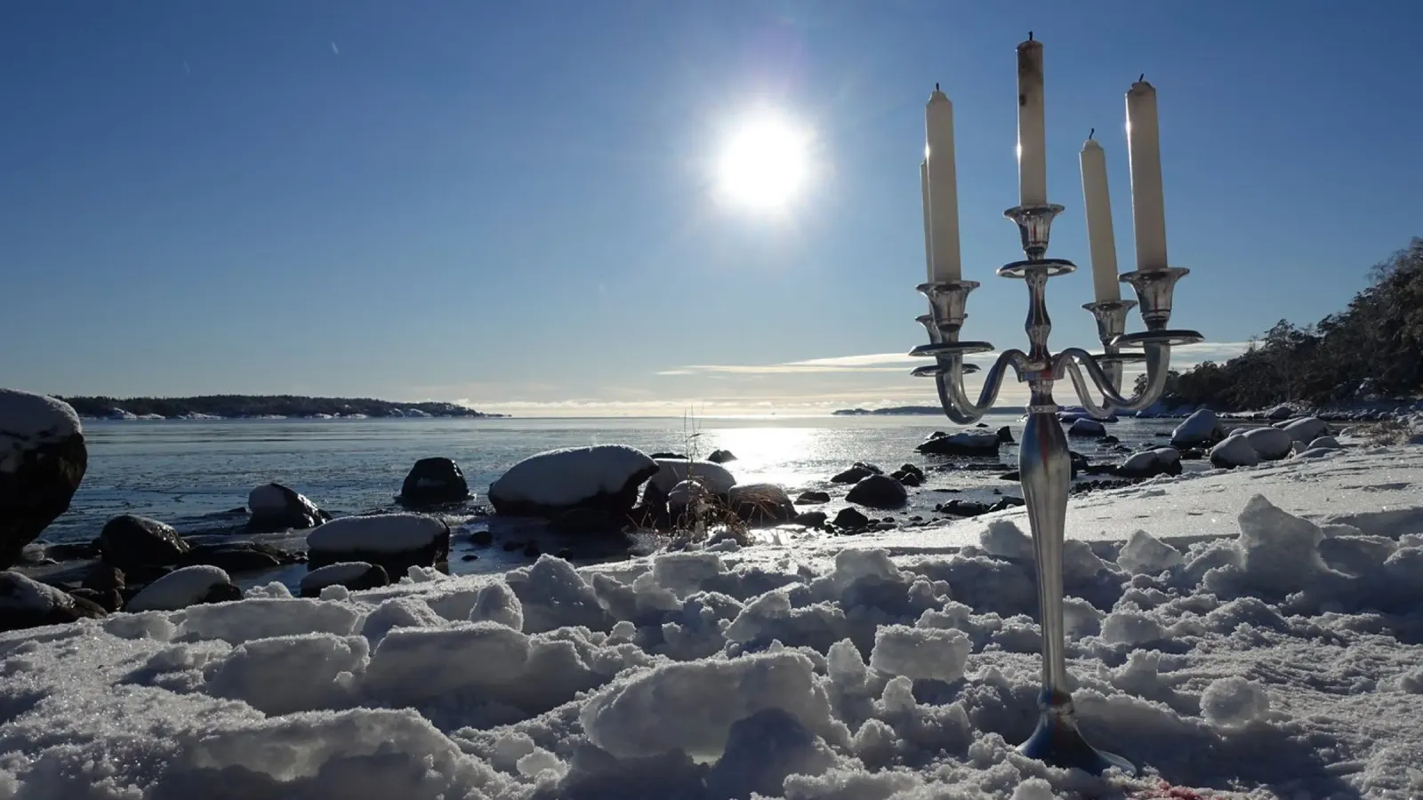 Il candelabro e l'inverno pellicola backlit da Massimo Frascogna