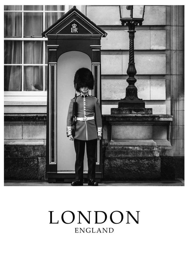 London England Buckingham Palace Wache Szene Graustufen Poster von Charnwood Prints
