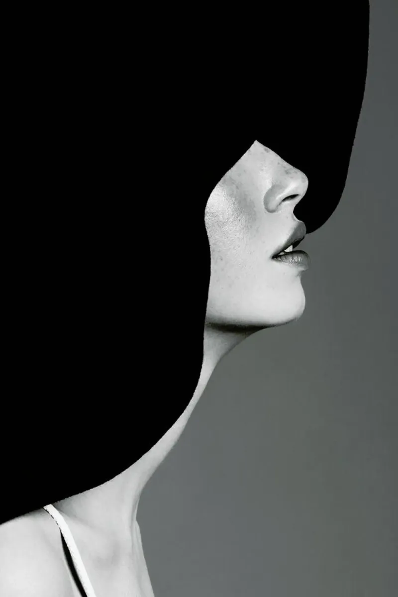 In Vogue carta hahnemühle da Runway Collective