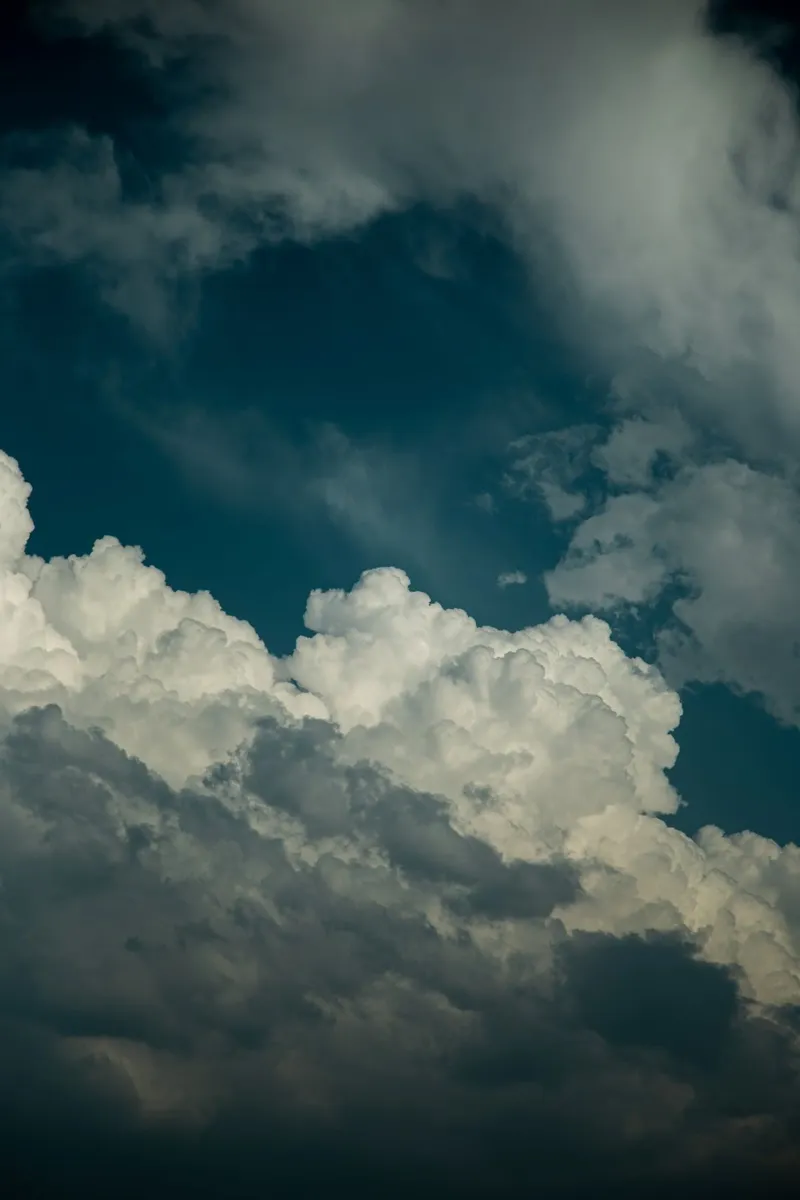 Big Puffy Clouds pellicola backlit da wowhannahphotos