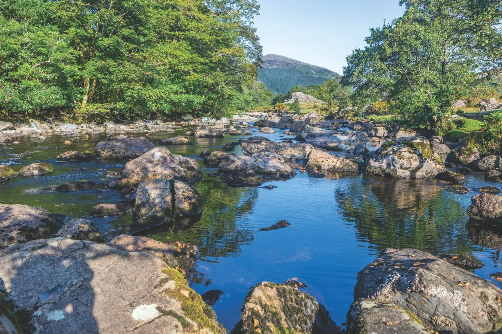 River Duddon View pellicola backlit da Dave Hare Photography