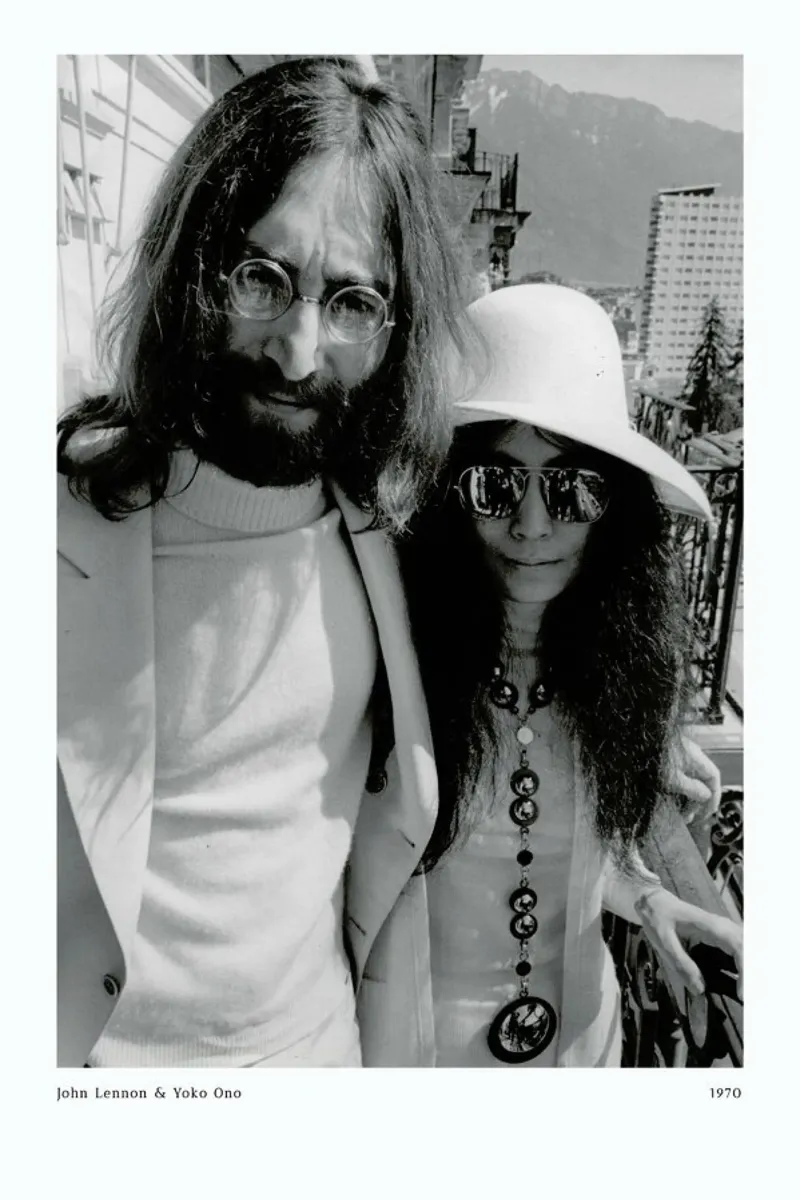 John Lennon and Yoko Ono pellicola backlit da ARTOTHEK