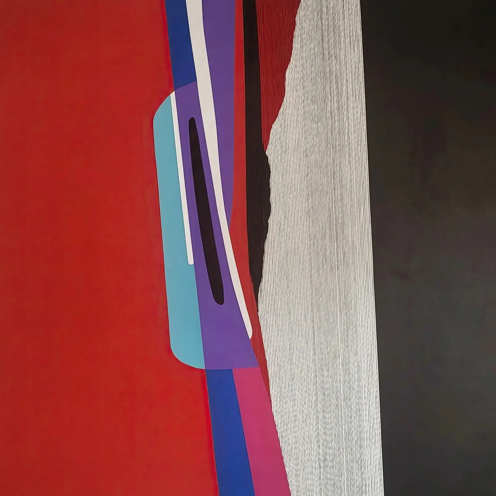 Colorful Abstract Shapes with Bold Vertical Contrast pellicola backlit da Artbyvo