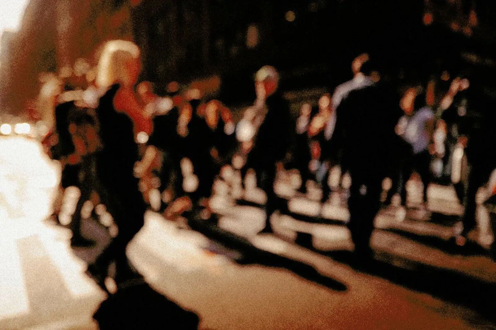 Crowd pellicola backlit da Philipp Reinhard