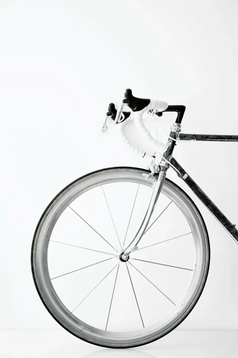 Ride My Bike Black&white Edition poster con telaio in alluminio da Studio Nahili