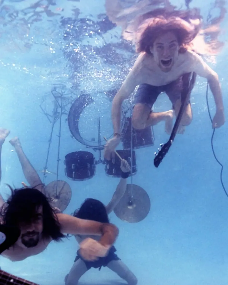 Nirvana sott'acqua poster con telaio in legno da HUMMERSONIC