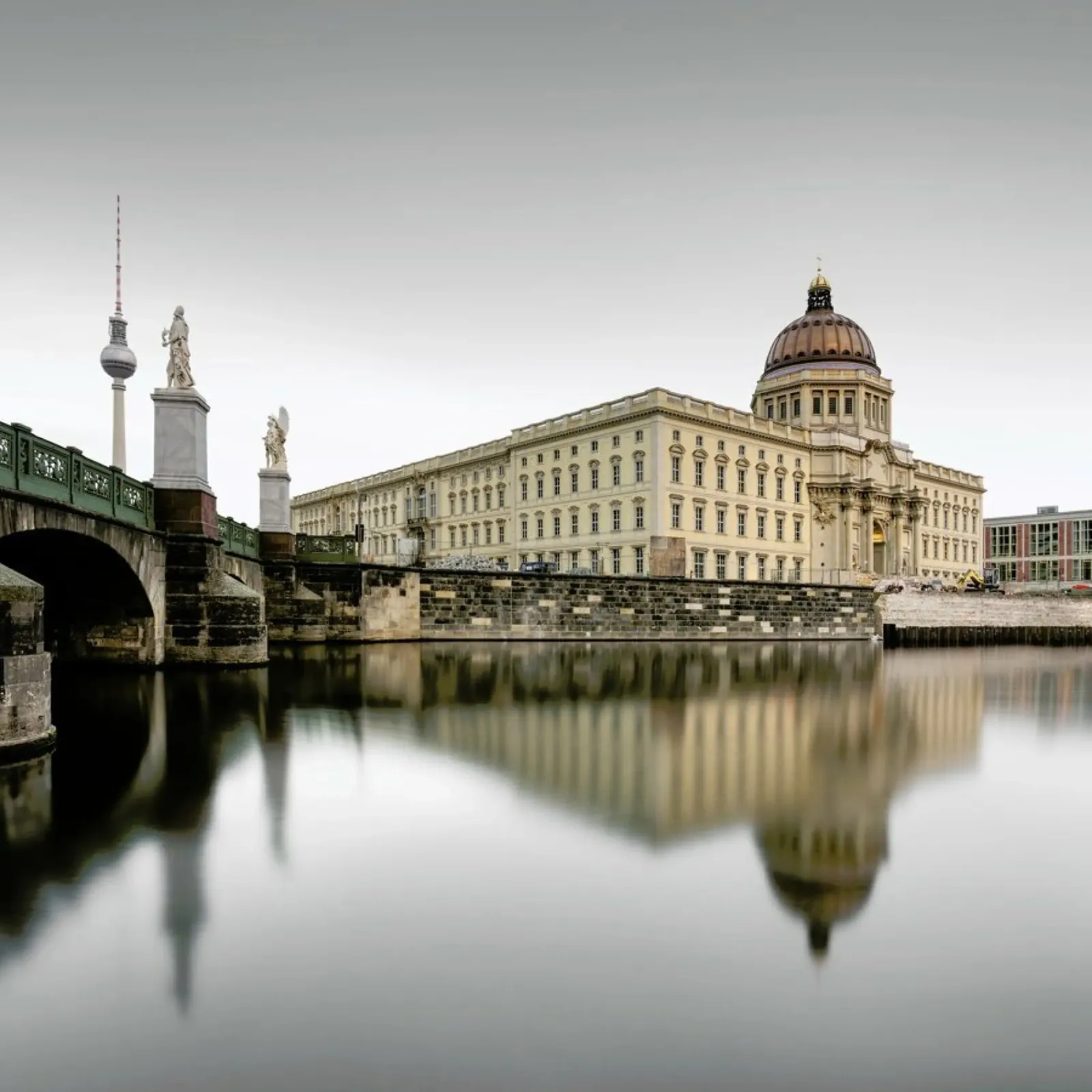 Berlin Palace Ii | Berlin 2020 canvas by Håggard Photography | Ronny Behnert