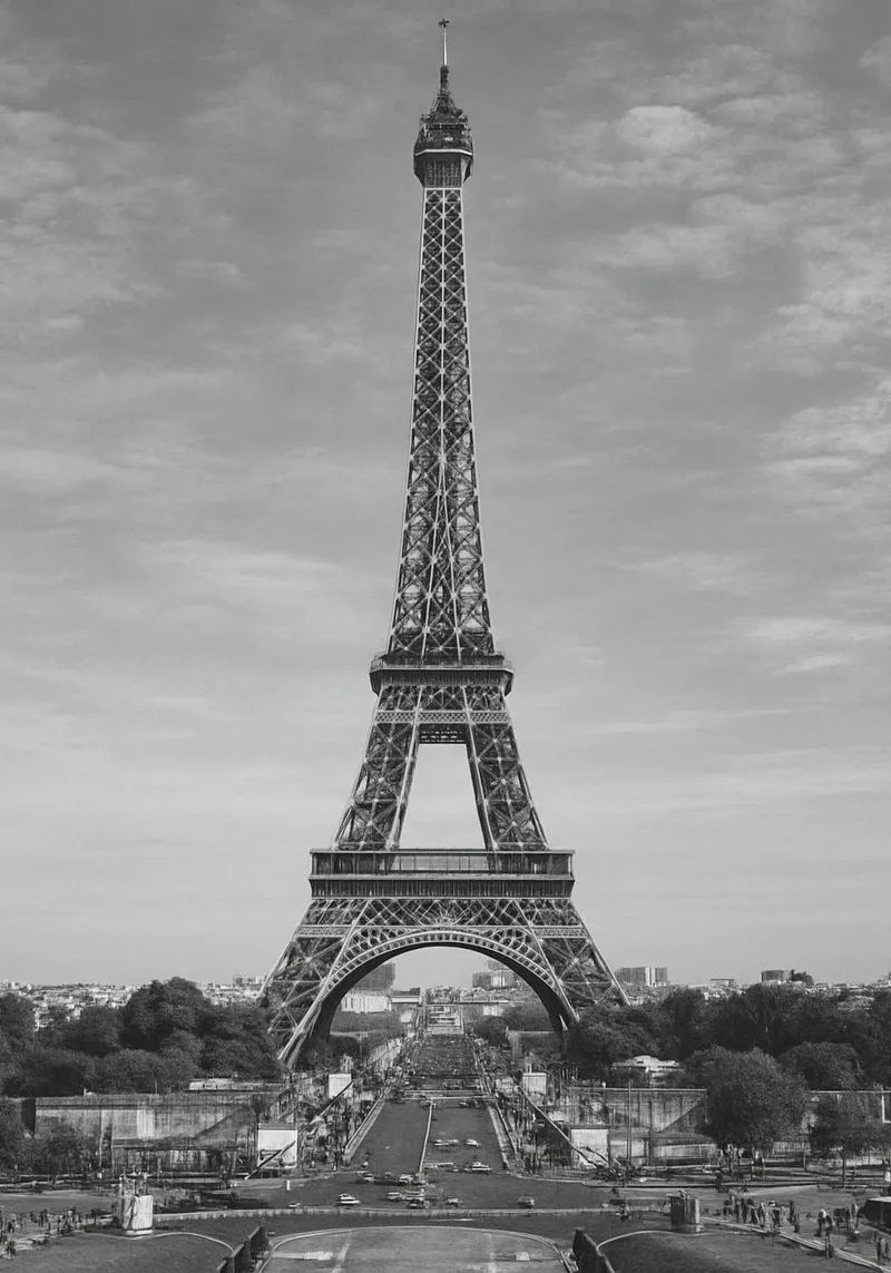 Torre Eiffel, Parigi, Francia Panorama della città in bianco e nero Ph pellicola backlit da the gondels