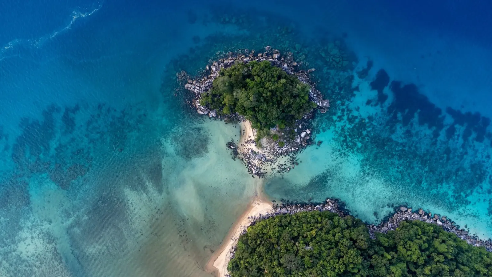 Aerial view of Island Near Tioman Island in Malaysia, Asia canvas by anderm