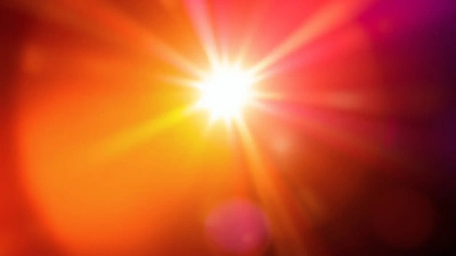La luce del sole irradia calore durante un pomeriggio di tranquillità pellicola backlit da DesignDoodle