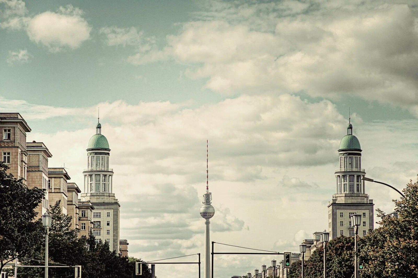 Frankfurter Tor Poster von Michael Belhadi