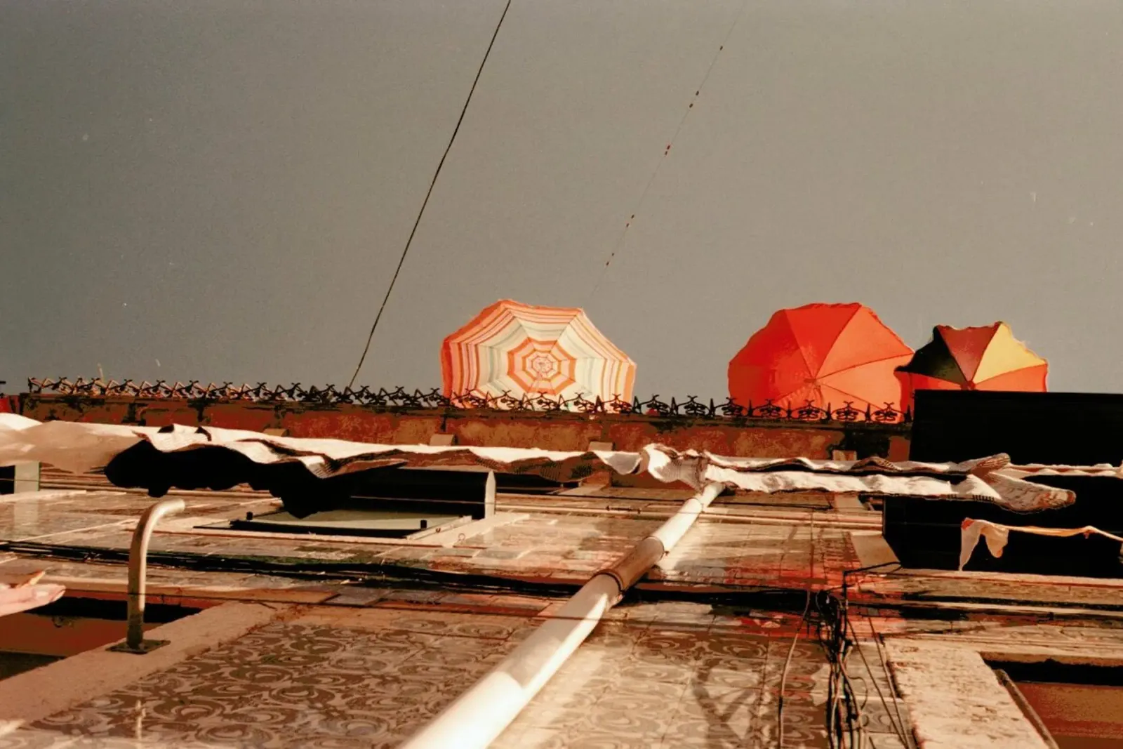Summer Umbrellas carta hahnemühle da Sebastian Hilgetag