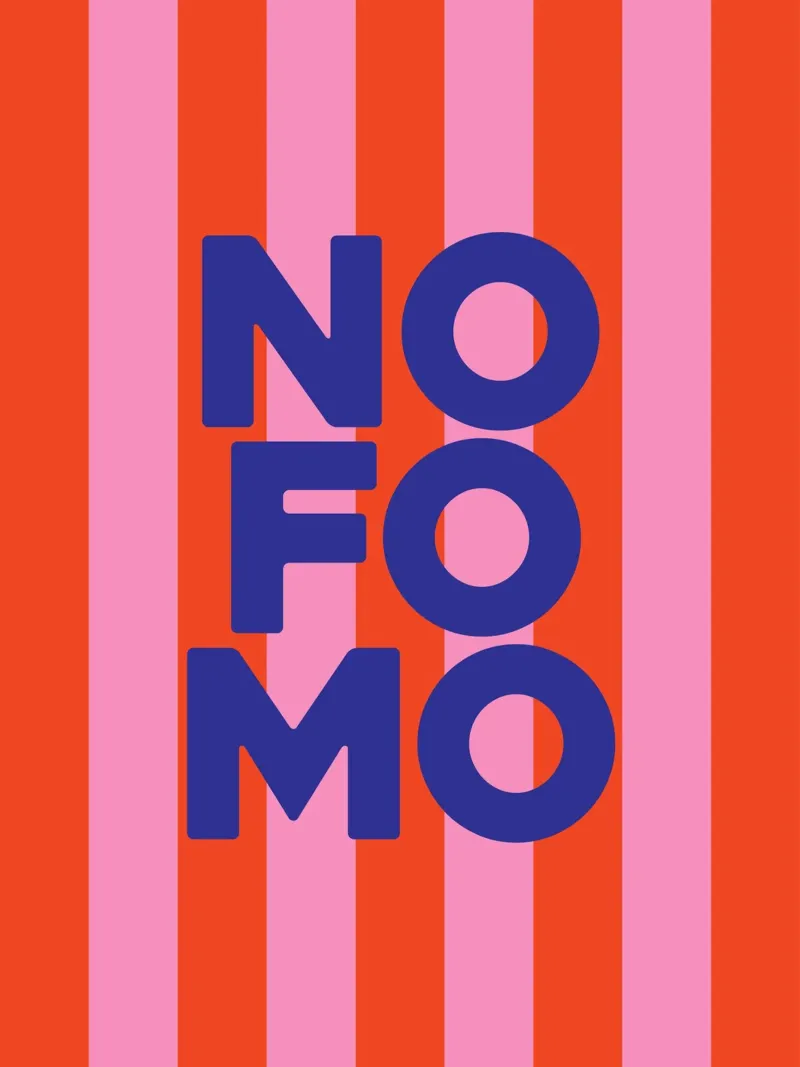 NO FOMO pellicola backlit da XOXO Arte