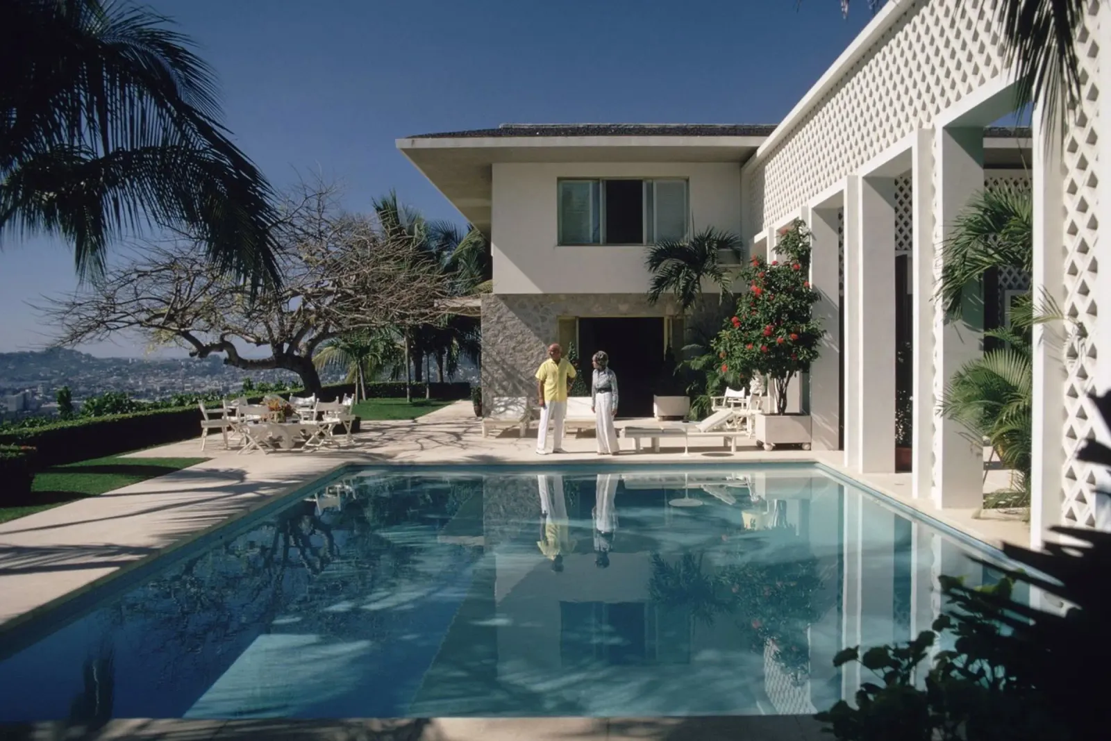 Acapulco Pool - Schlanke Aaronen Hahnemühle von Chrisvintage