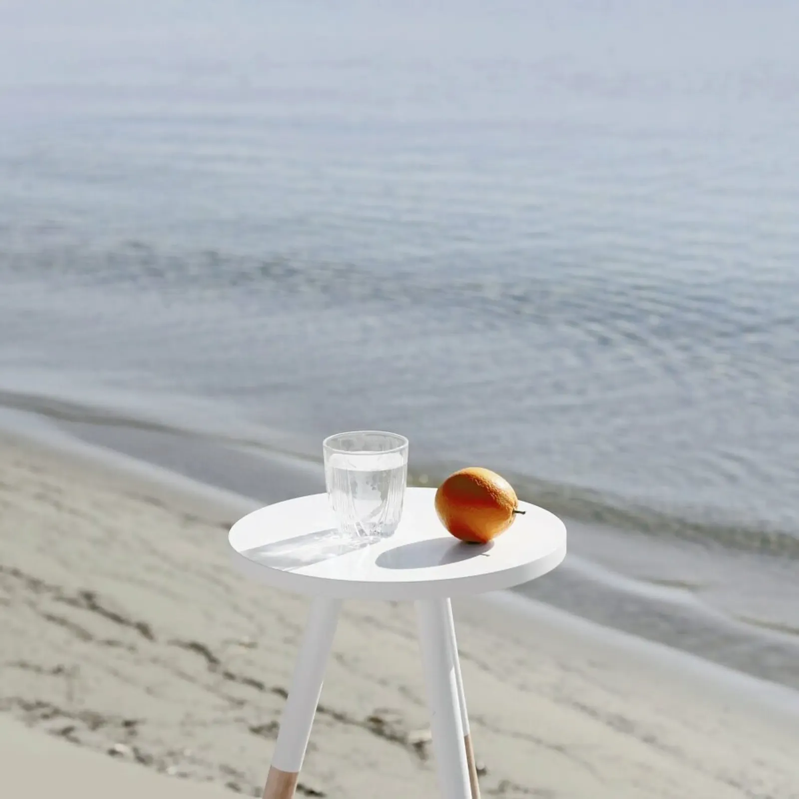 George Griefy - Orange canvas met Baklijst van George Griefy
