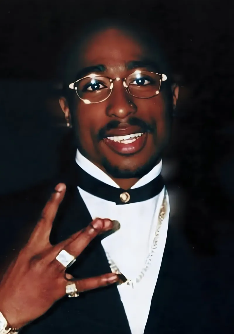 Tupac pellicola backlit da Low poly art