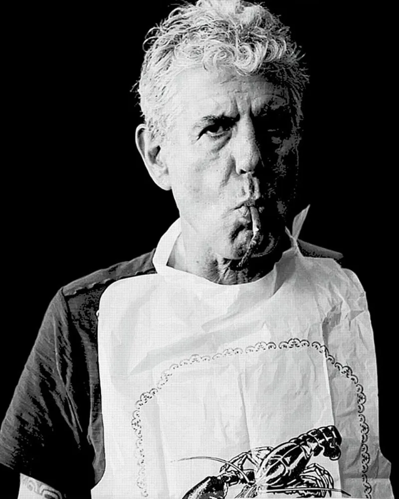 Anthony Bourdain comiendo langosta hahnemühle de Beth Pop Culture