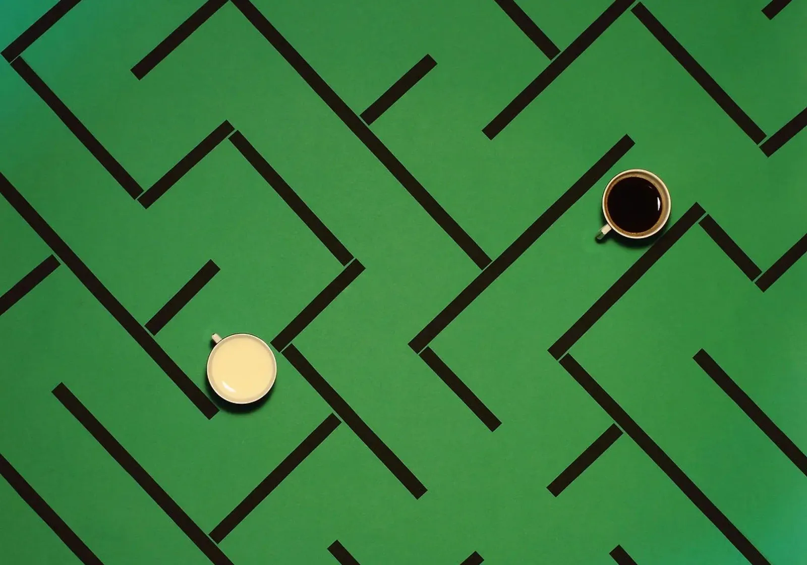 tazza da caffè poster con telaio in legno da Luke Yaeger