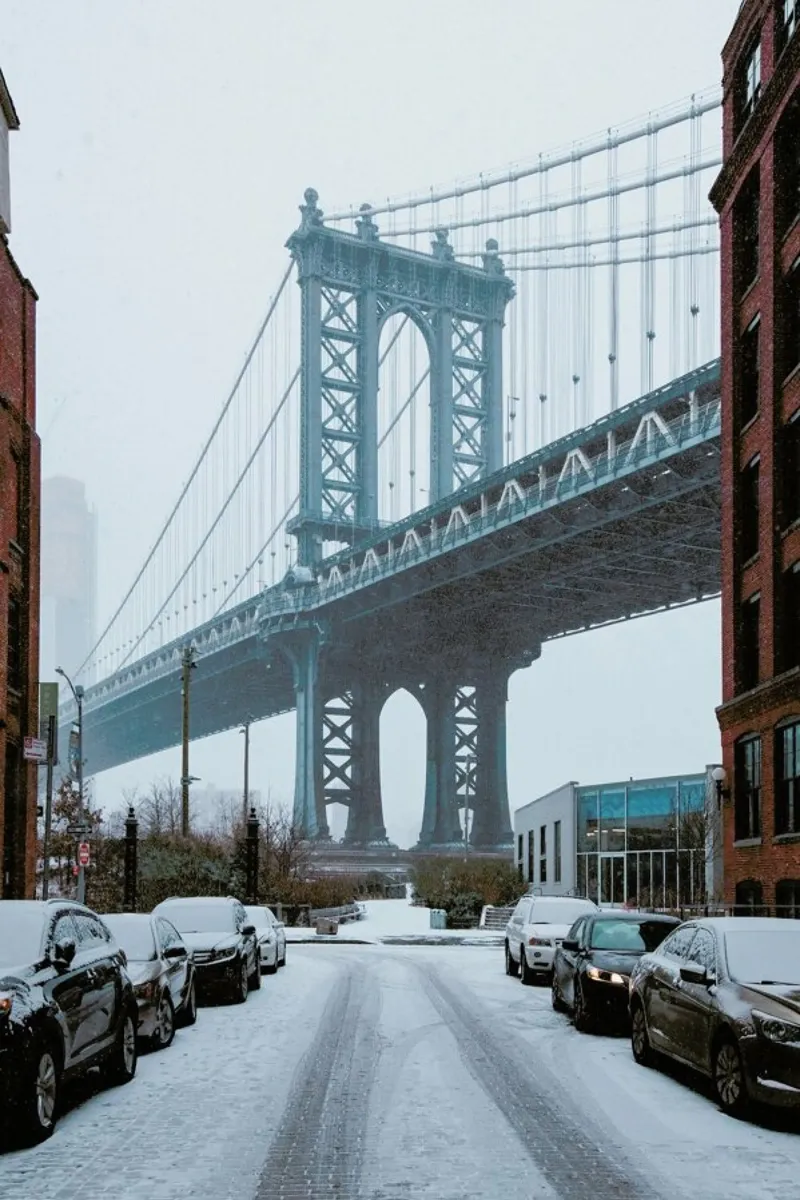 Winter Bridge poster con telaio in legno da METROPOLIS