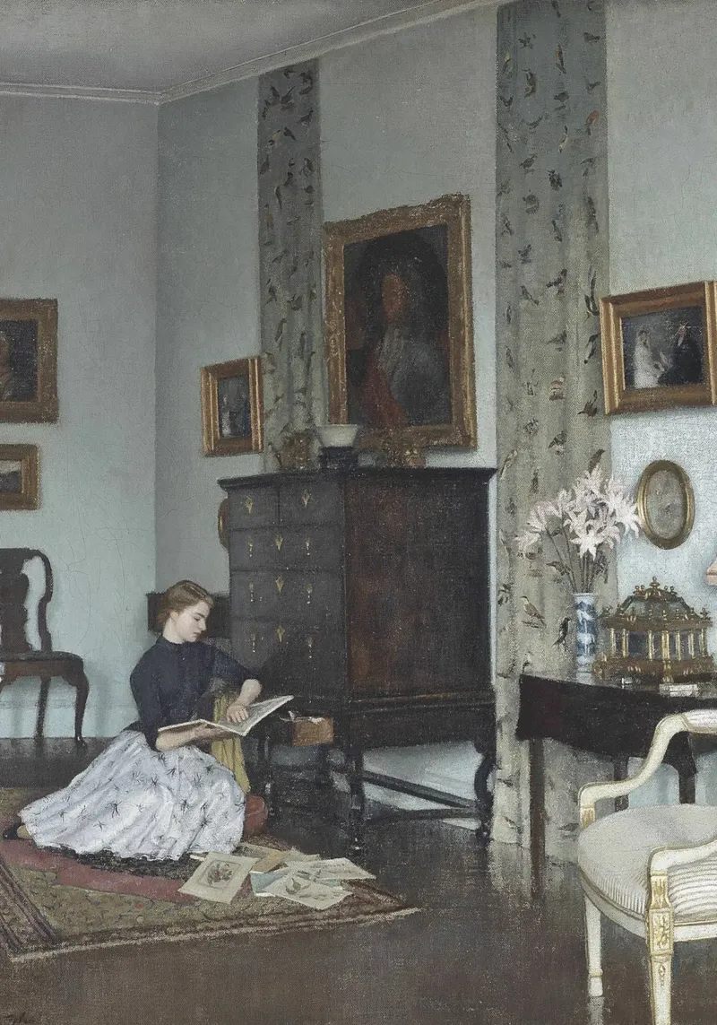 Interno del XIX secolo: Donna elegante che legge, Camera d'epoca poster con telaio in plastica da NorwesClub