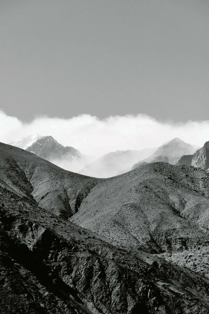 Clouds In The Mountains plexiglass da Studio Nahili