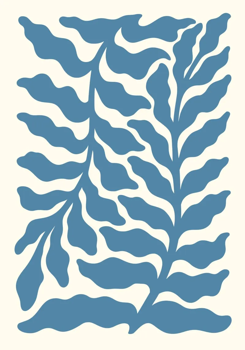 Algas marinas inspiradas en Matisse - Impresión botánica abstracta en azul poster con marco de plástico de ClubArt