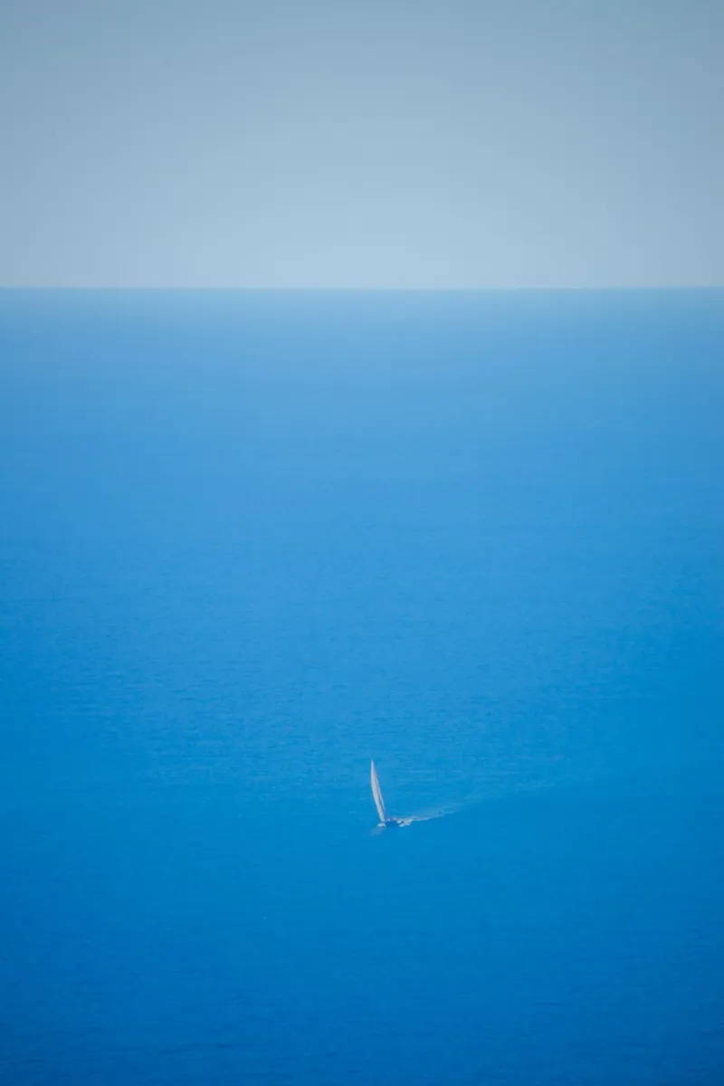 mare calmo pellicola backlit da Bleu
