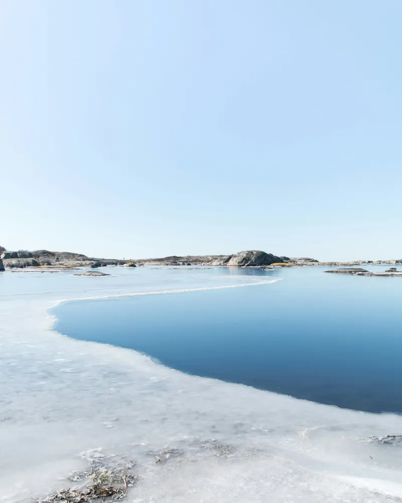 See mit gefrorener Oberfläche Hahnemühle von Bleu