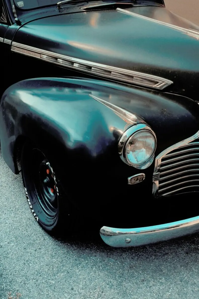 Black Oldtimer pellicola backlit da Sebastian Hilgetag