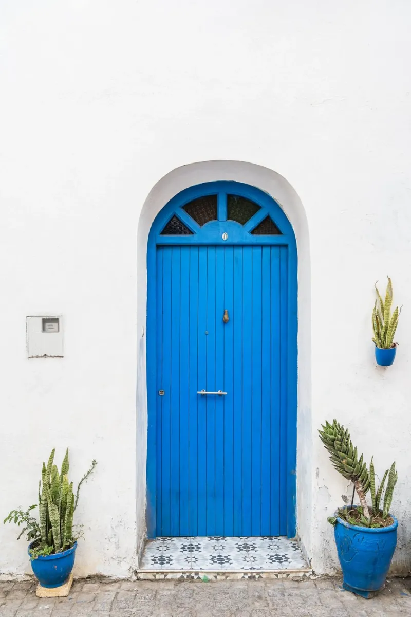Blue door in Morocco hahnemühle by photolovers
