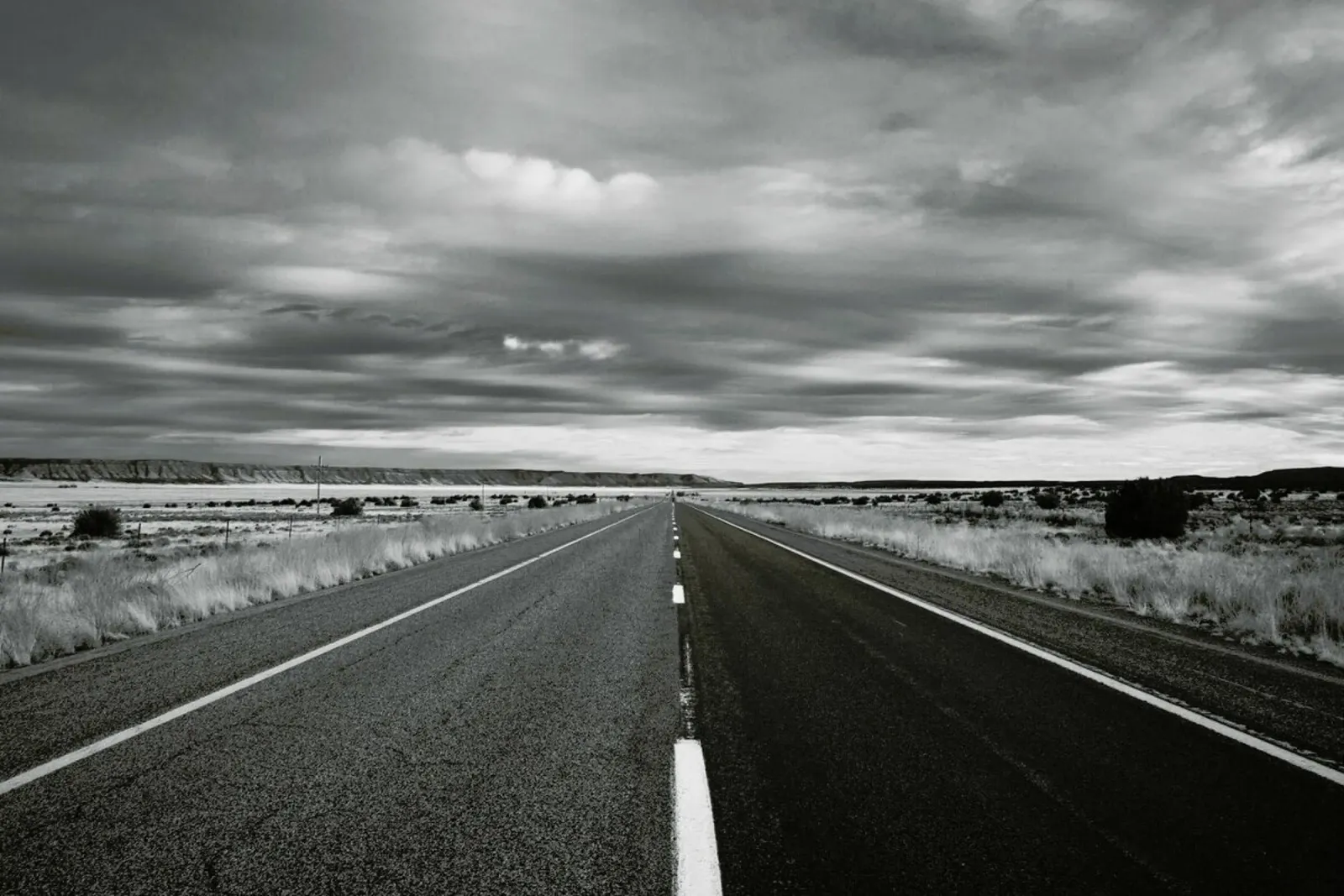 Open Roads pellicola backlit da Marc Gruninger