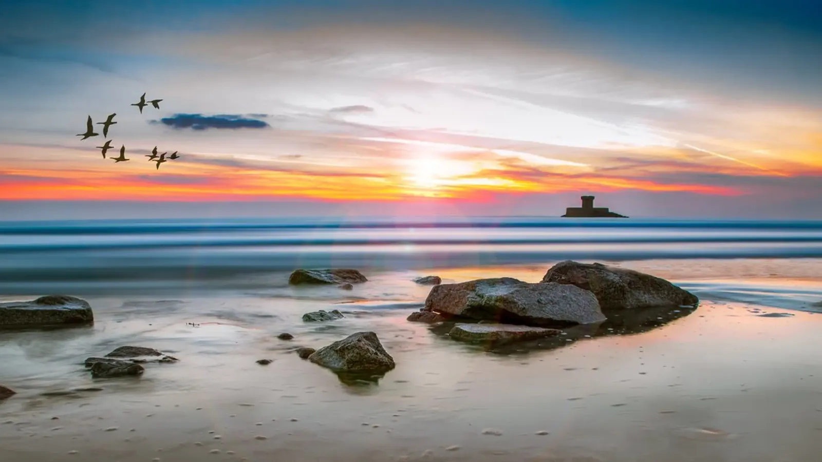Alba sulla Torre La Rocco, Jersey poster con telaio in alluminio da PhotoVibe Decor