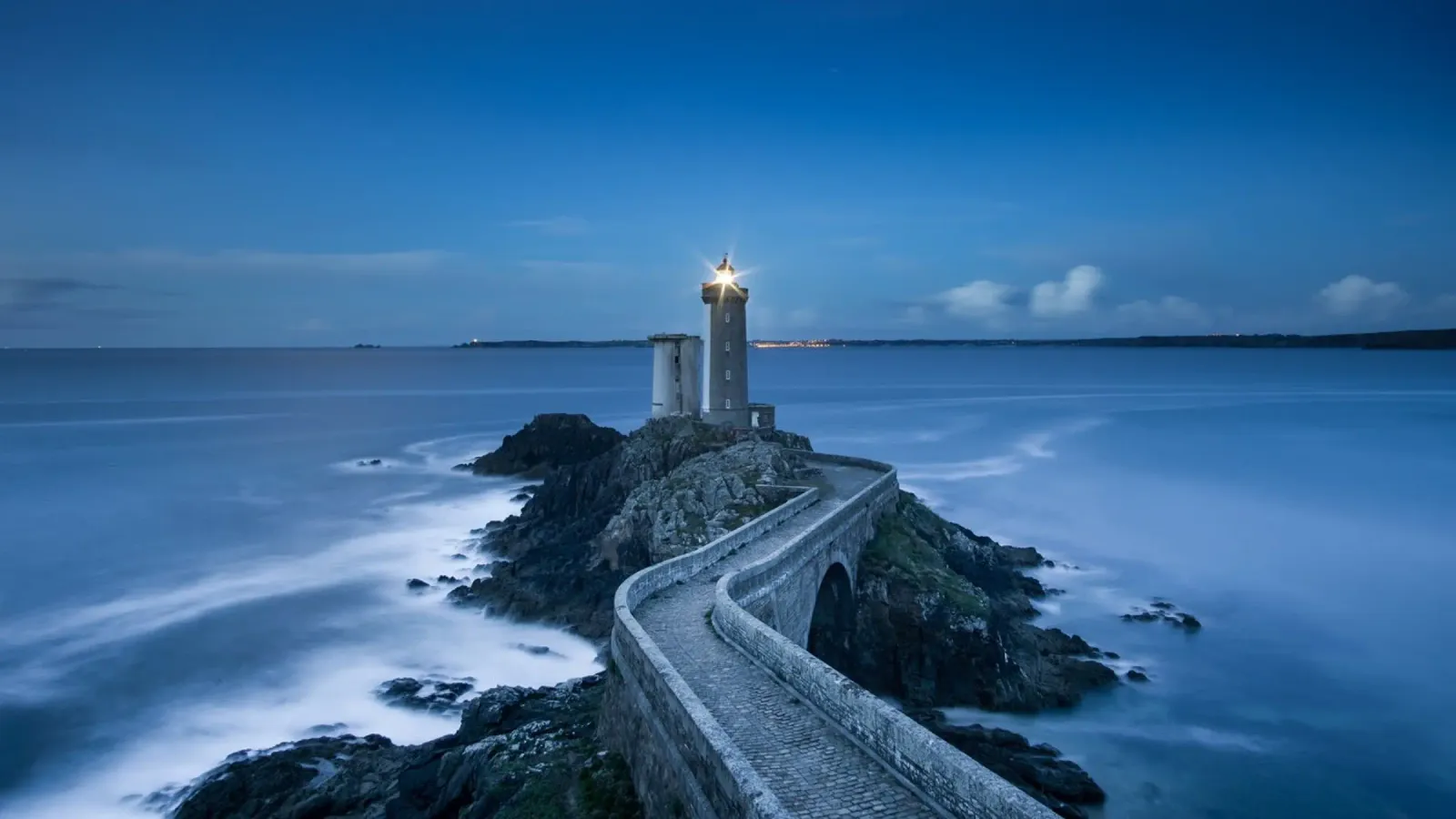 Faro sul blu pellicola backlit da PhotoVibe Decor