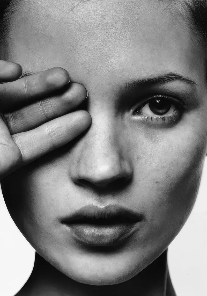 Kate Moss La vita è uno scherzo Chiudere gli occhi pellicola backlit da Greatest Figure