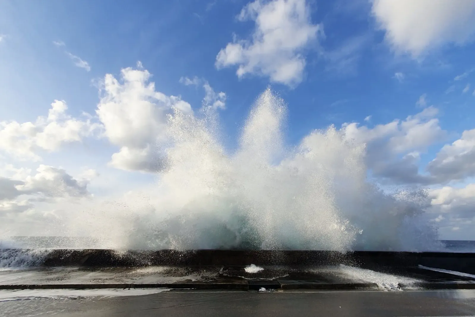 Stormy Atlantic, motif 3 poster by ZAMART - Fotografie