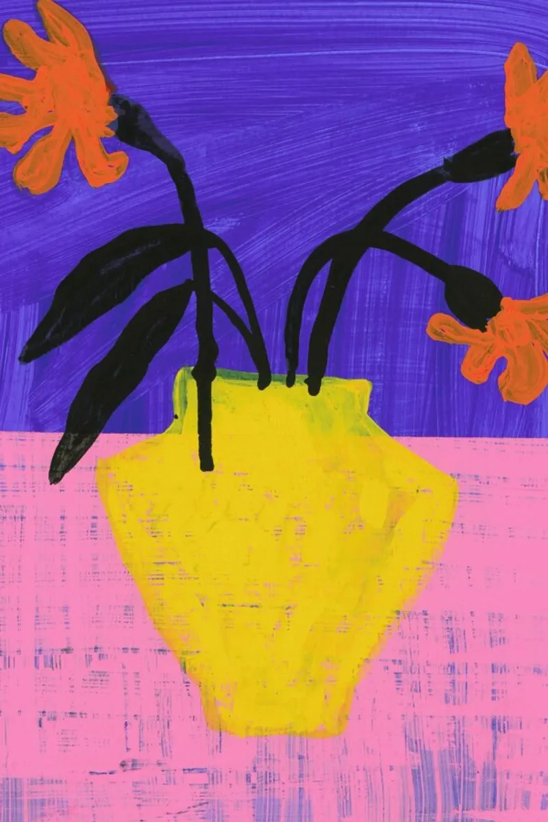 Three Flowers In A Yellow Vase poster con telaio in plastica da Sonia Brittain