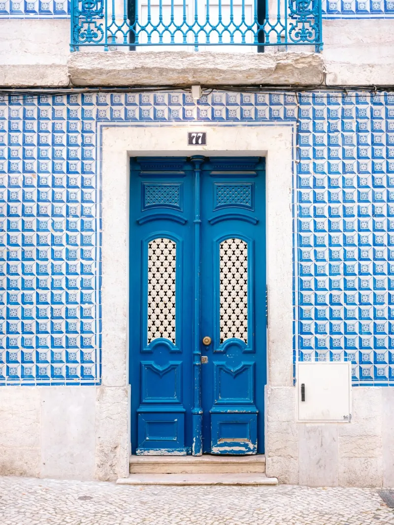 Lisbona blu poster da Raisa Zwart
