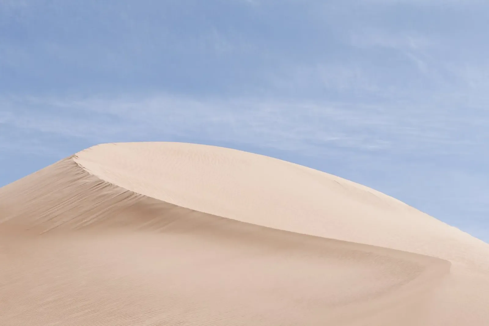Sand dune in the Sahara I pellicola backlit da photolovers