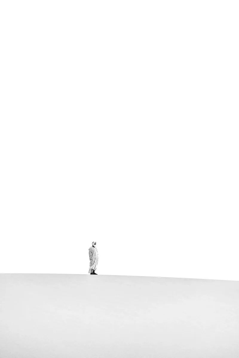 Alone in the desert pellicola backlit da photolovers