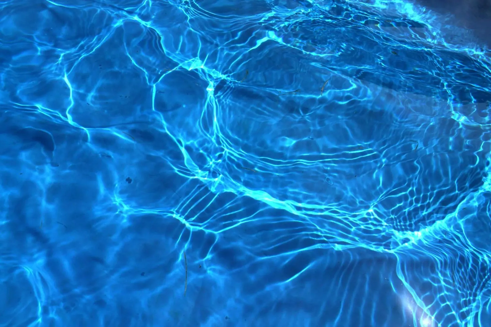 onde increspature poster con telaio in legno da Bleu